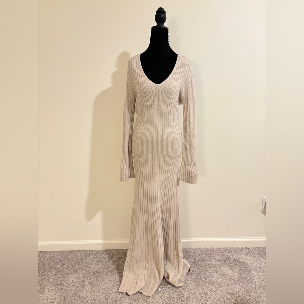Pietro Brunelli Cream Long Sleeve Maternity Dress - Picture 5 of 6
